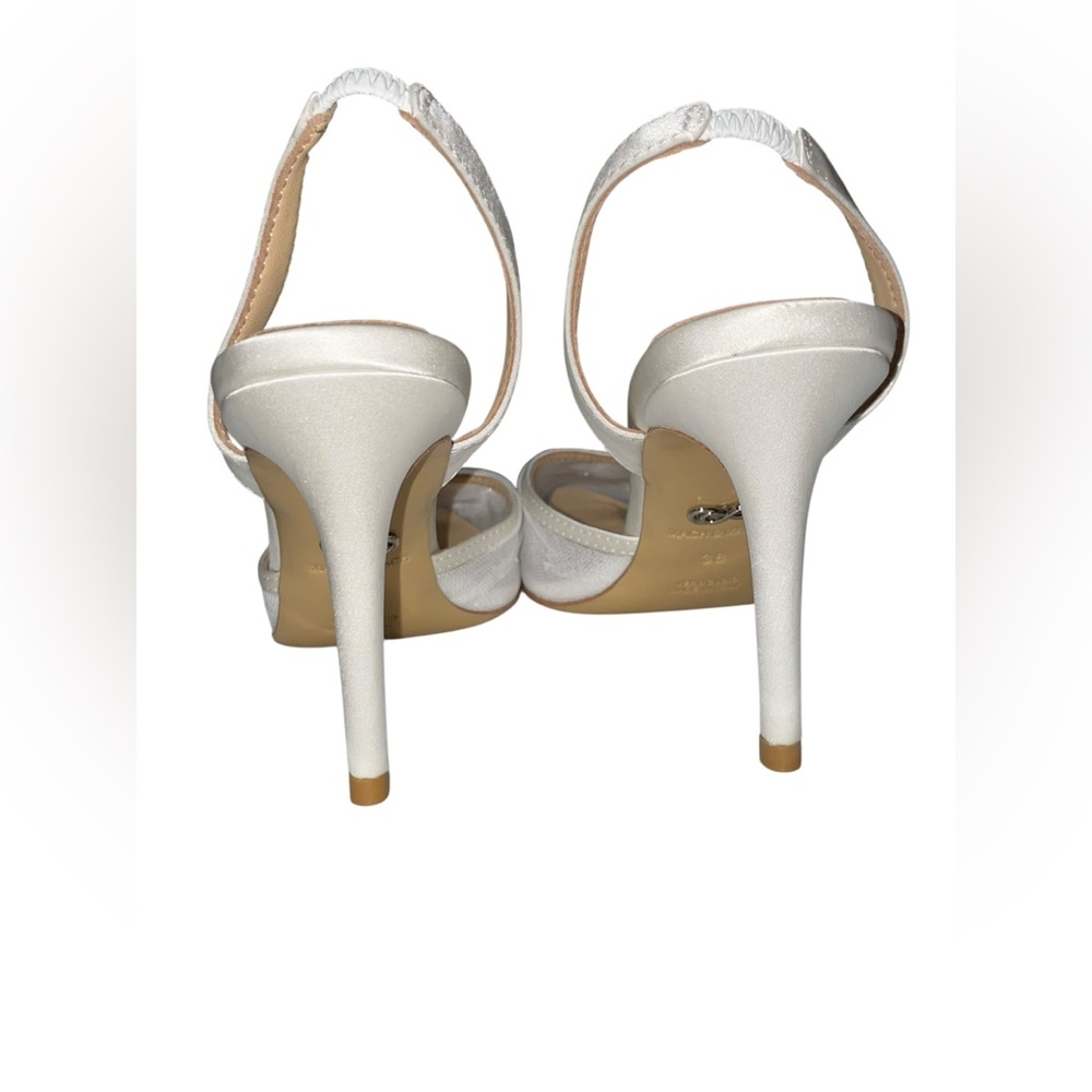 MACH & MACH White galaxy mesh heels with rhinestone embellishments size 38/US8 - Picture 3 of 5